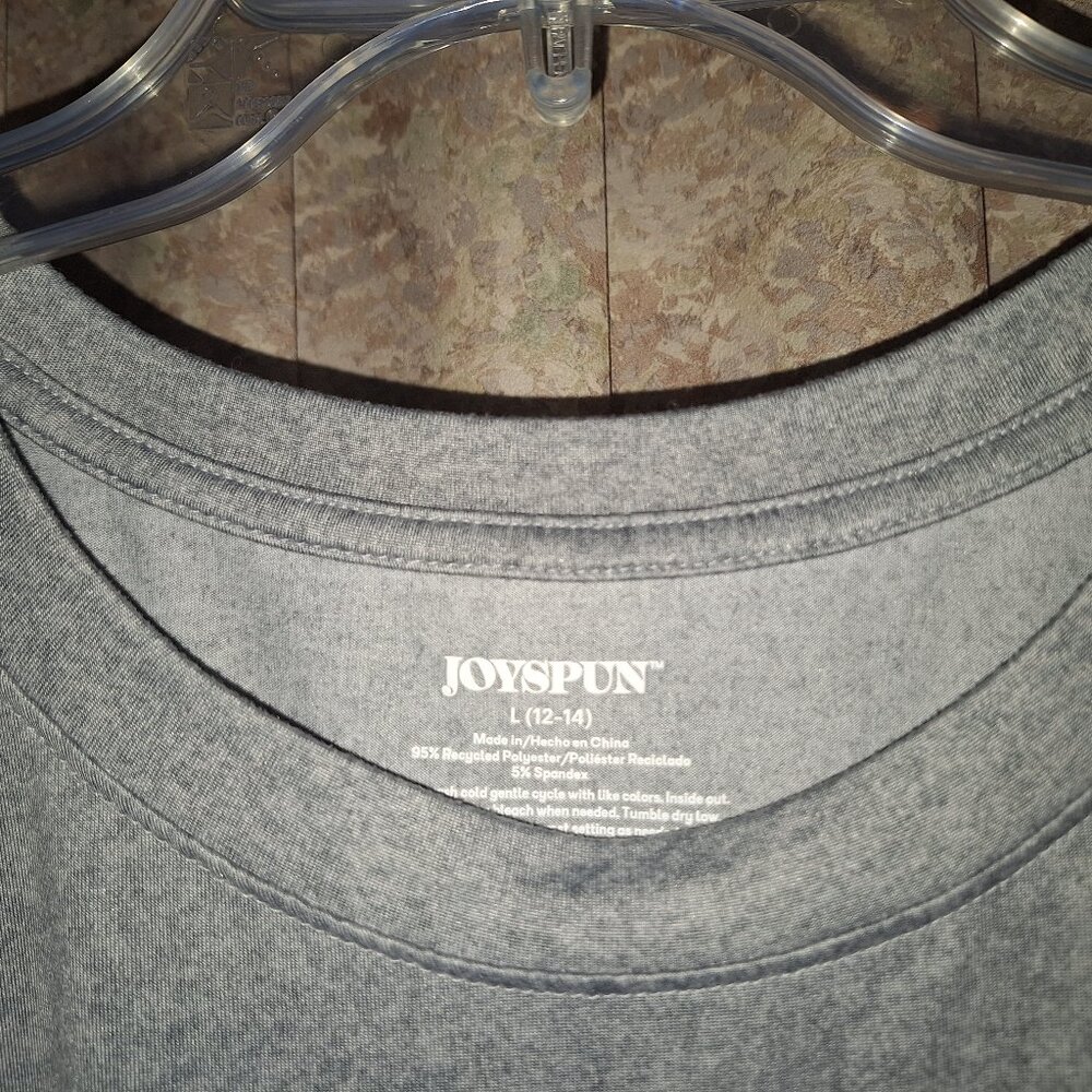EUC Gray graphic Festival motif pajama top size L - Picture 3 of 4